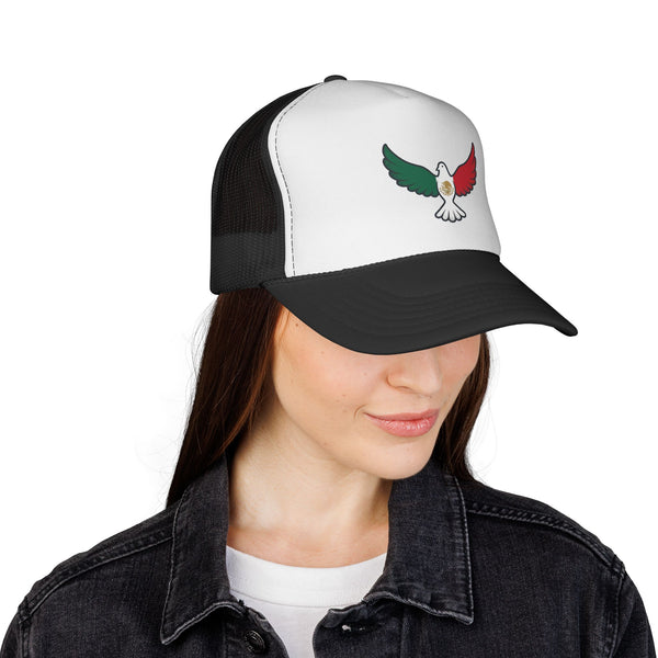 Patriotic Dove Trucker Cap — Mexican Flag Colors - Unisex
